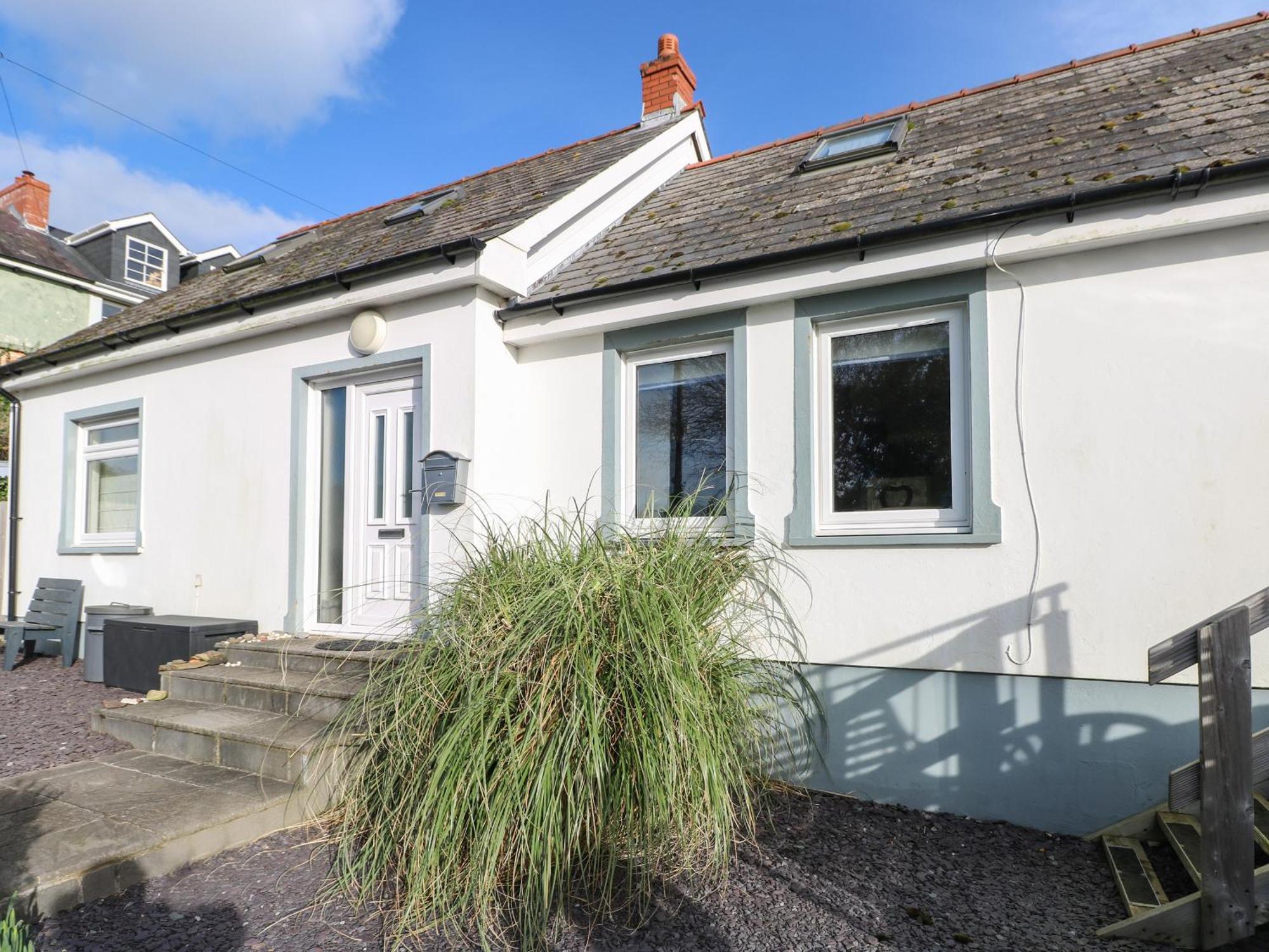 Oakdene Villa Milford Haven Exterior photo